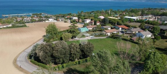 4 rooms Villa in Lazise, Italy No. 233660 9