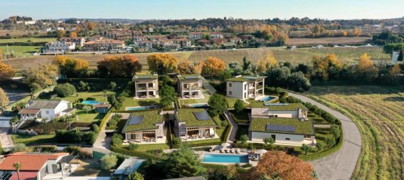 4 rooms Villa in Lazise, Italy No. 233660 3