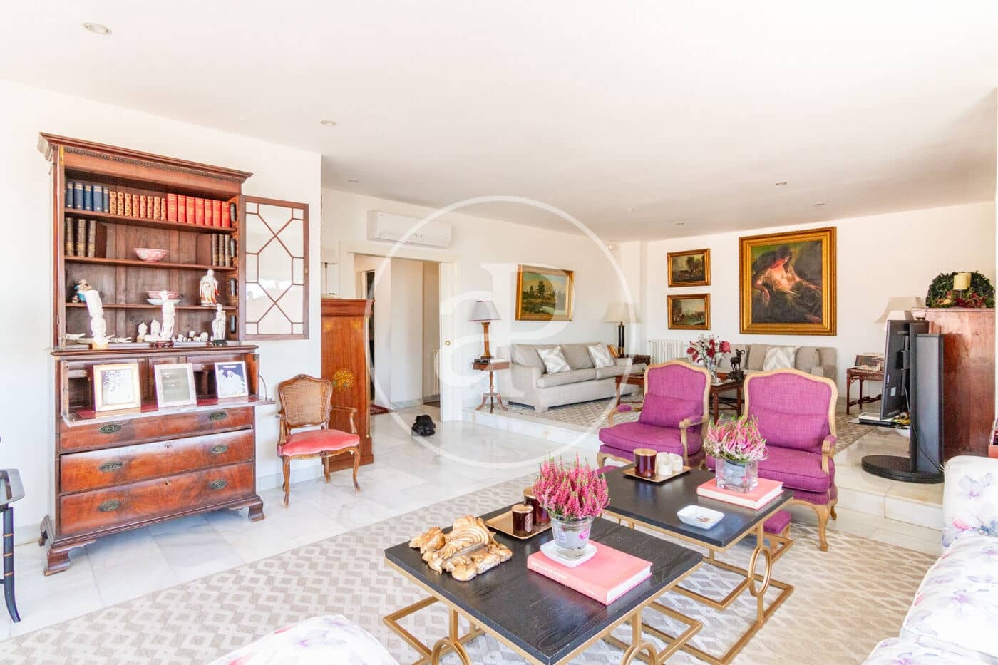 4 bedrooms Duplex in El Viso, Spain No. 266592