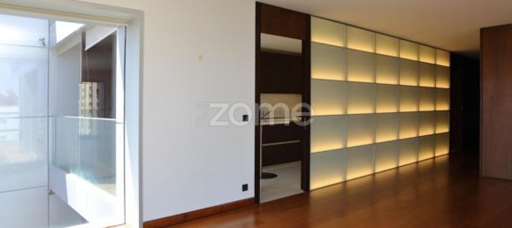 4 bedrooms Apartment in Lisbon, Portugal No. 81224 23