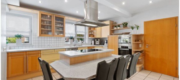 Дом с 3 спальнями в Хайнсберг, Германия № 235927 9