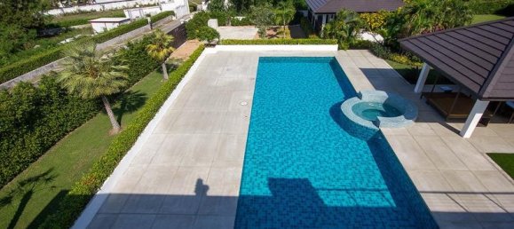 6 bedrooms Cafe / restaurant in Hua Hin, Thailand No. 6969 12