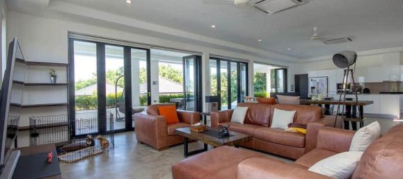 6 bedrooms Cafe / restaurant in Hua Hin, Thailand No. 6969 4