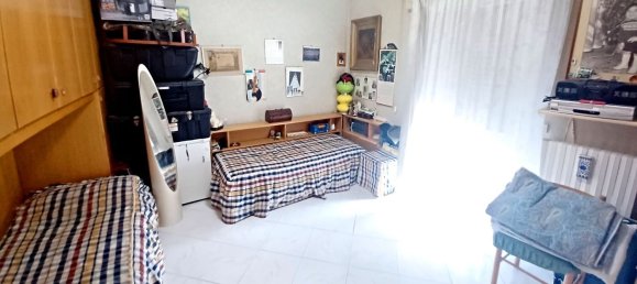 3-salle Appartement à Foggia, Italy No. 301758 11