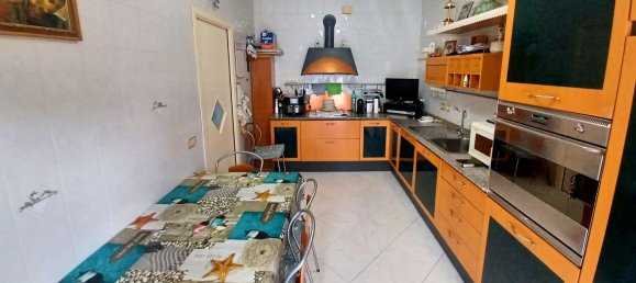3-salle Appartement à Foggia, Italy No. 301758 7