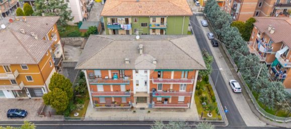 4 rooms Apartment in San Martino Buon Albergo, Italy No. 237477 30