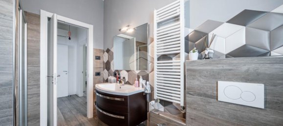 4 rooms Apartment in San Martino Buon Albergo, Italy No. 237477 25