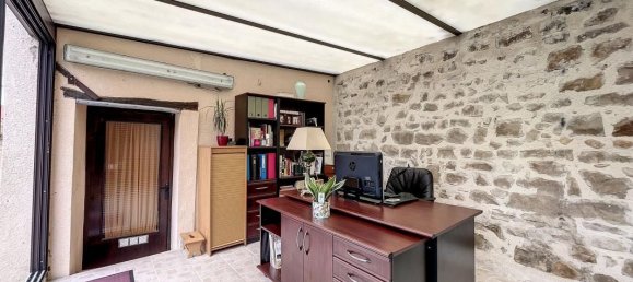 3 bedrooms House in Champcueil, France No. 169362 6