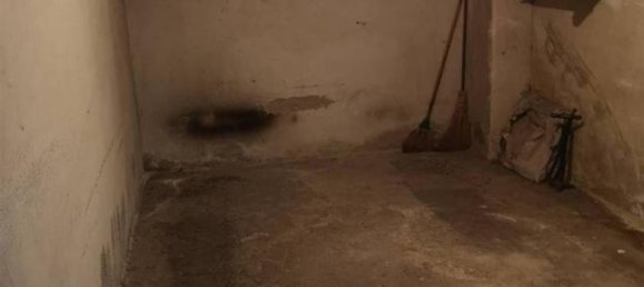 3 rooms Apartment in San Giovanni Valdarno, Italy No. 140143 15
