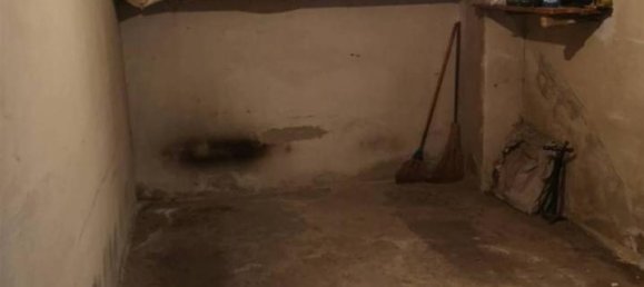 3 rooms Apartment in San Giovanni Valdarno, Italy No. 140143 14