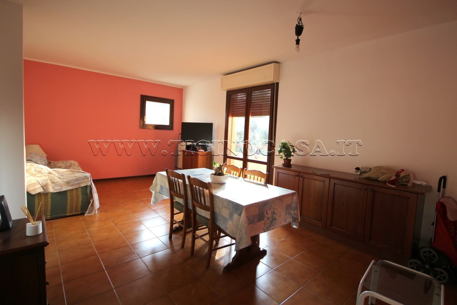 3 bedrooms Apartment in Magenta, Italy No. 65464