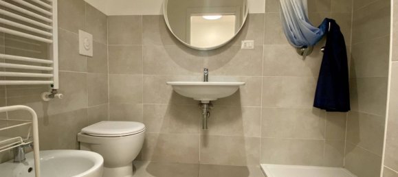 3 bedrooms Apartment in Milan, Italy No. 362268 11