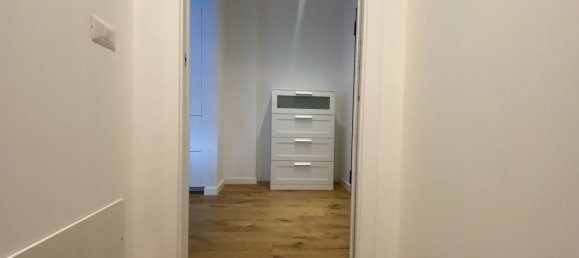3 bedrooms Apartment in Milan, Italy No. 362268 12