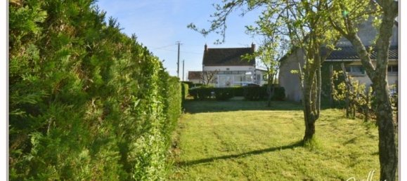 Moradia em banda T4 em Chateaumeillant, France N.º 69662 4