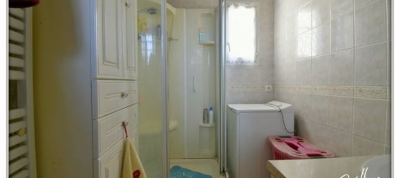 Moradia em banda T4 em Chateaumeillant, France N.º 69662 14