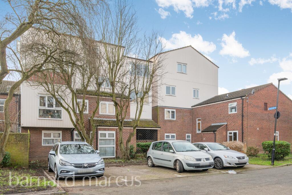 2 bedrooms Apartment in Feltham, United Kingdom No. 9843