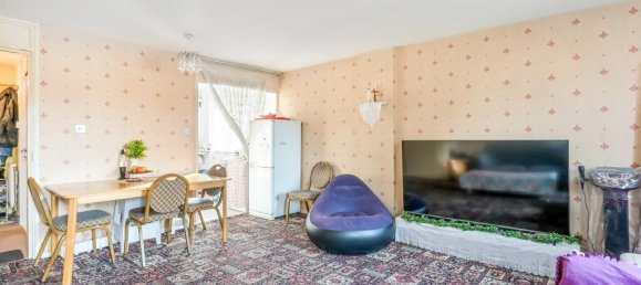 2 bedrooms Apartment in Feltham, United Kingdom No. 9843 3