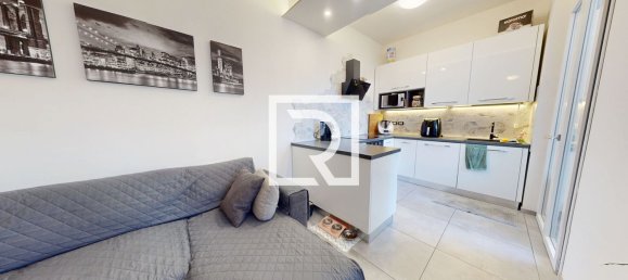 3-salle Appartement à Forlimpopoli, Italy No. 300146 4