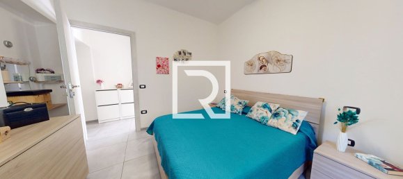 3-salle Appartement à Forlimpopoli, Italy No. 300146 11