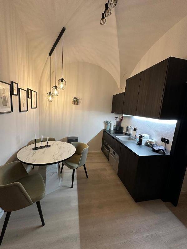 Estudio en Dobling, Austria No. 23457