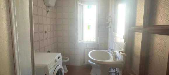 3-salle Appartement à Cerveteri, Italy No. 79829 16