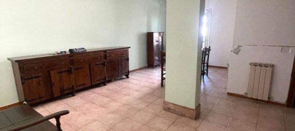 3-salle Appartement à Cerveteri, Italy No. 79829 17
