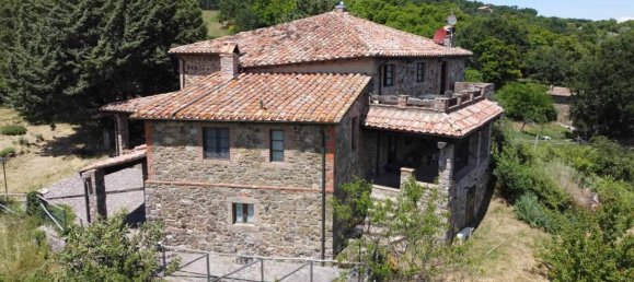 5 rooms House in Arcidosso, Italy No. 26234 2