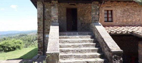 5 rooms House in Arcidosso, Italy No. 26234 26