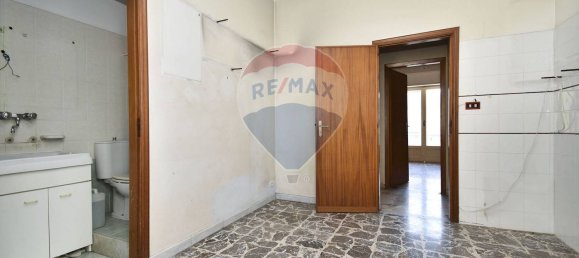 4-salle Appartement à Acireale, Italy No. 66446 28