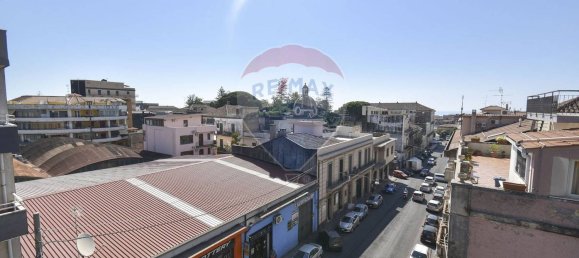 4-salle Appartement à Acireale, Italy No. 66446 32