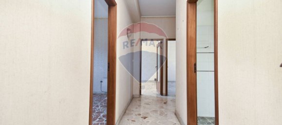 4-salle Appartement à Acireale, Italy No. 66446 6