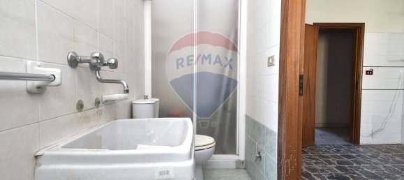 4-salle Appartement à Acireale, Italy No. 66446 23