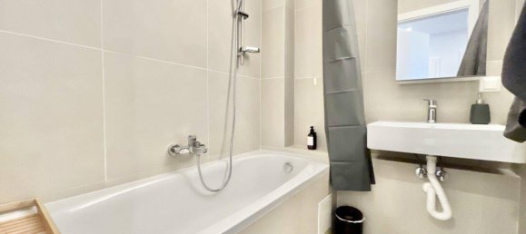 Квартира с 3 комнатами в Бригиттенау, Австрия № 217350 6