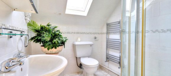 3 bedrooms Bungalow in Kings Langley, United Kingdom No. 4713 14