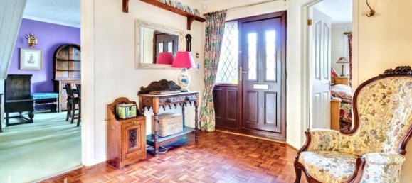 3 bedrooms Bungalow in Kings Langley, United Kingdom No. 4713 21