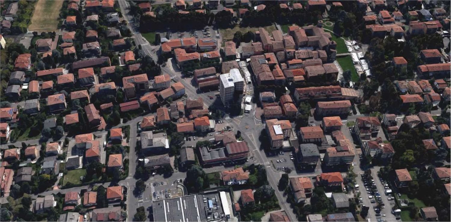 Edificio en Soliera, Italy 341 m² No. 10853