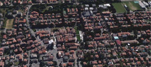 Edificio en Soliera, Italy 341 m² No. 10853 10