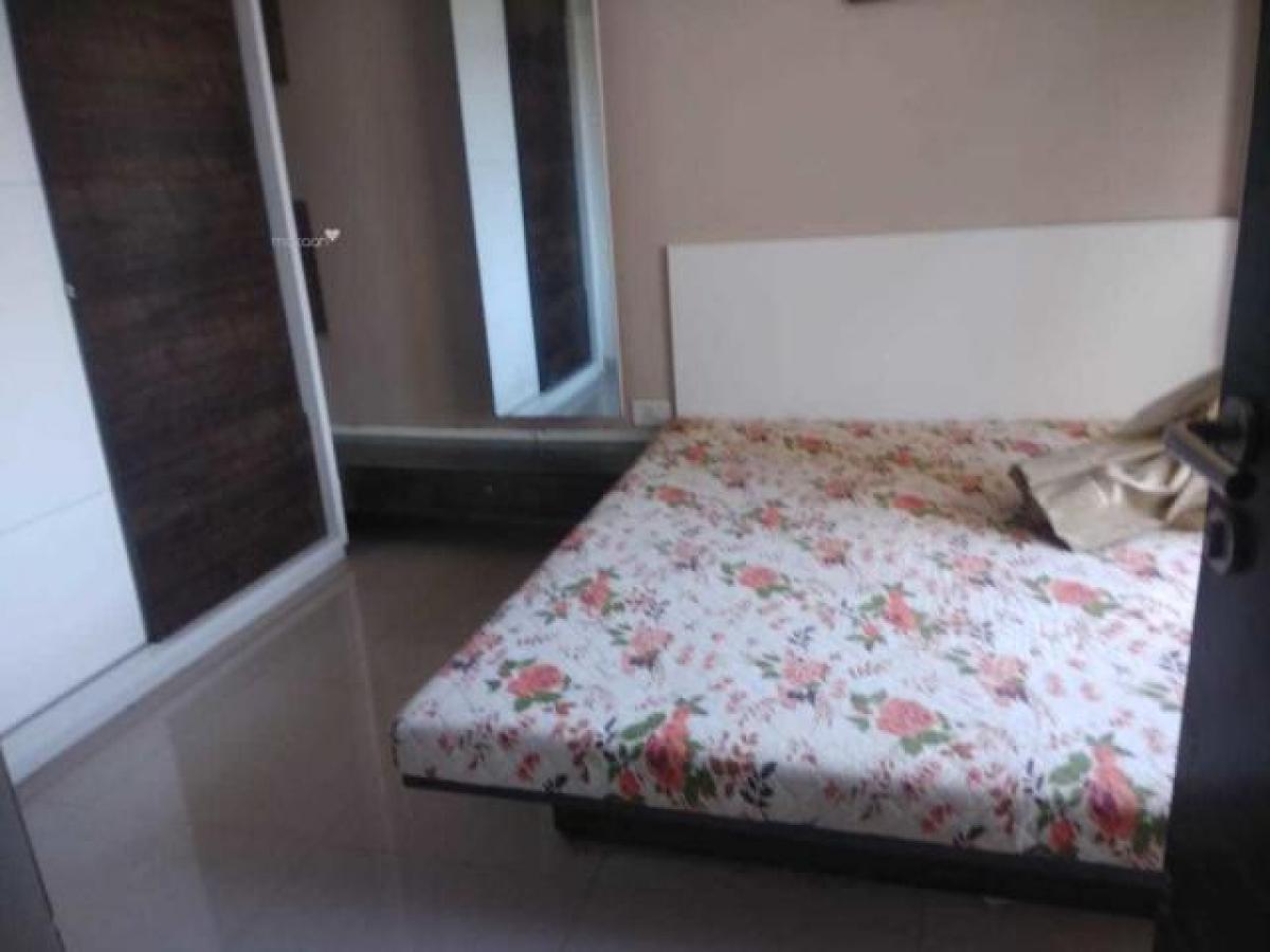 2 bedrooms House in Pune, India No. 20325