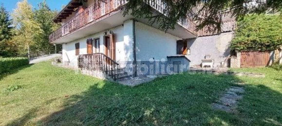 Apartamento de 2 dormitorios en Abetone Cutigliano, Italy No. 356781 2