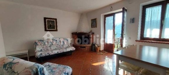 Apartamento de 2 dormitorios en Abetone Cutigliano, Italy No. 356781 3