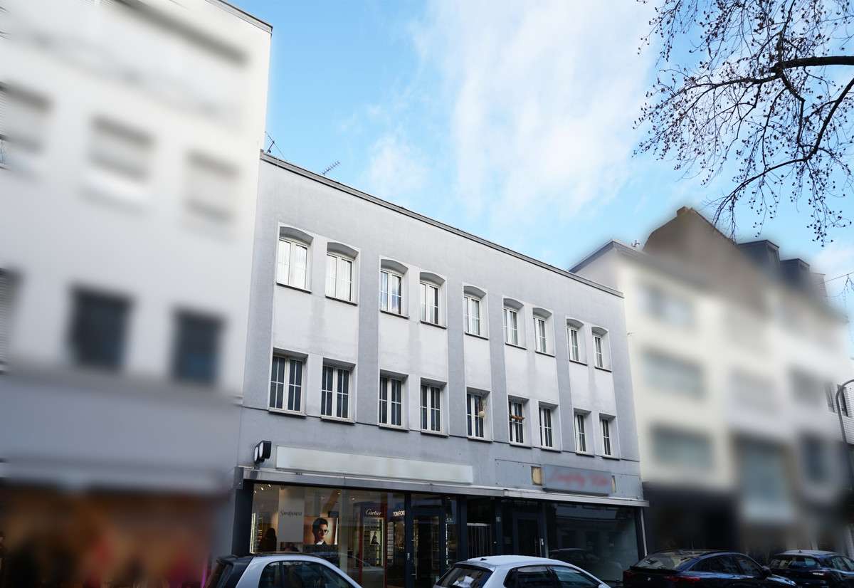 Edificio en Cologne, Germany 393 m² No. 161935