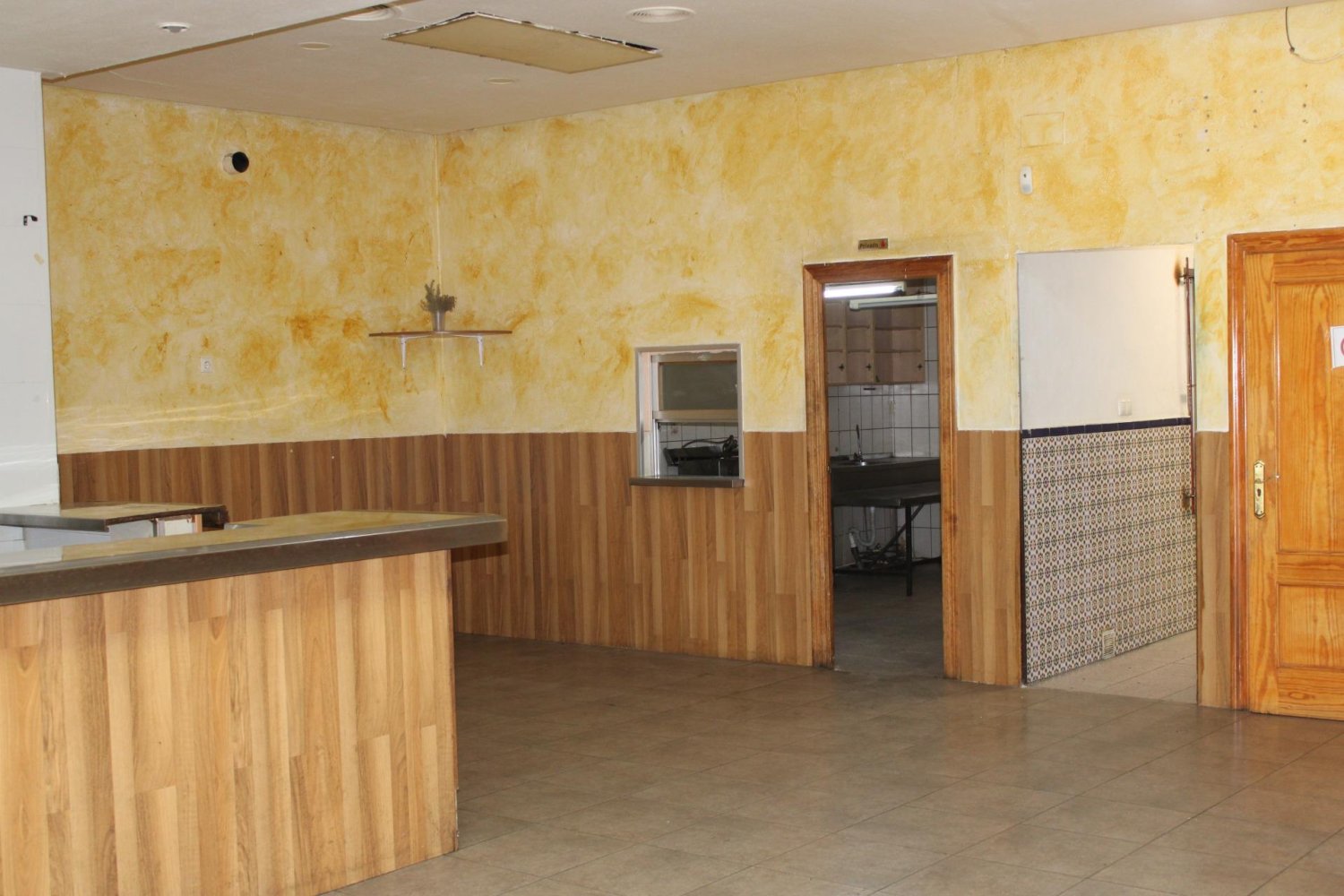 Коммерческая недвижимость 130м² в Молина де Сегура, Испания № 180335