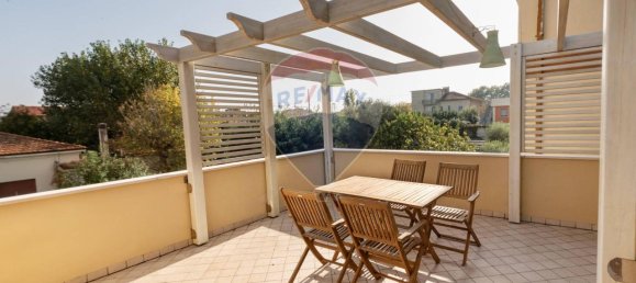8 rooms Apartment in Senigallia, Italy No. 6021 44