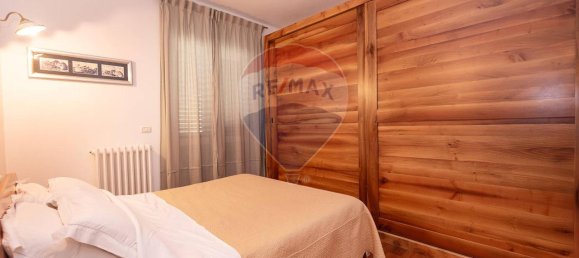 8 rooms Apartment in Senigallia, Italy No. 6021 18