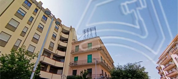 5 bedrooms Apartment in Benevento, Italy No. 375830 31