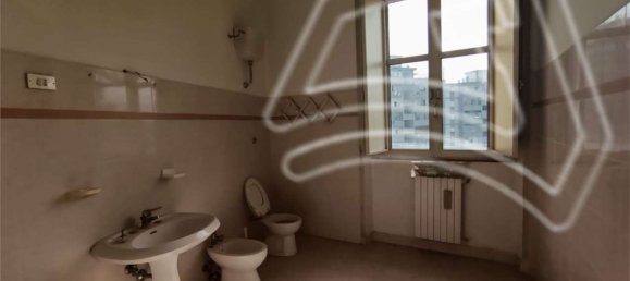 5 bedrooms Apartment in Benevento, Italy No. 375830 39