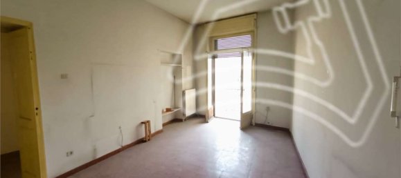 5 bedrooms Apartment in Benevento, Italy No. 375830 22