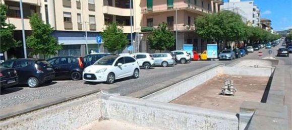 5 bedrooms Apartment in Benevento, Italy No. 375830 4