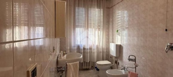 3 Schlafzimmer Haus in Solesino, Italy, Nr. 324480 4