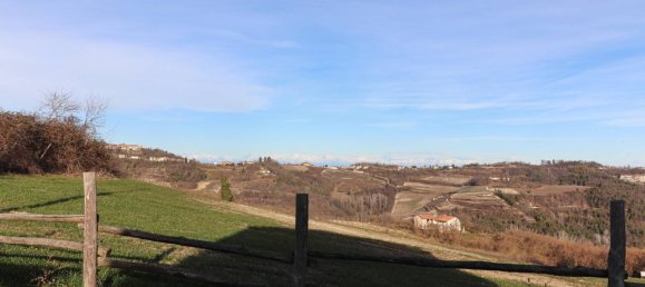 Дом с 8 комнатами в Серравалле Ланге, Италия № 3042 23